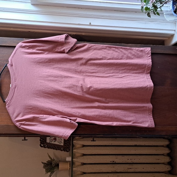 Canvas size L mauve Taylor's Version album books Taylor Swift short sleeve tee - Picture 5 of 5